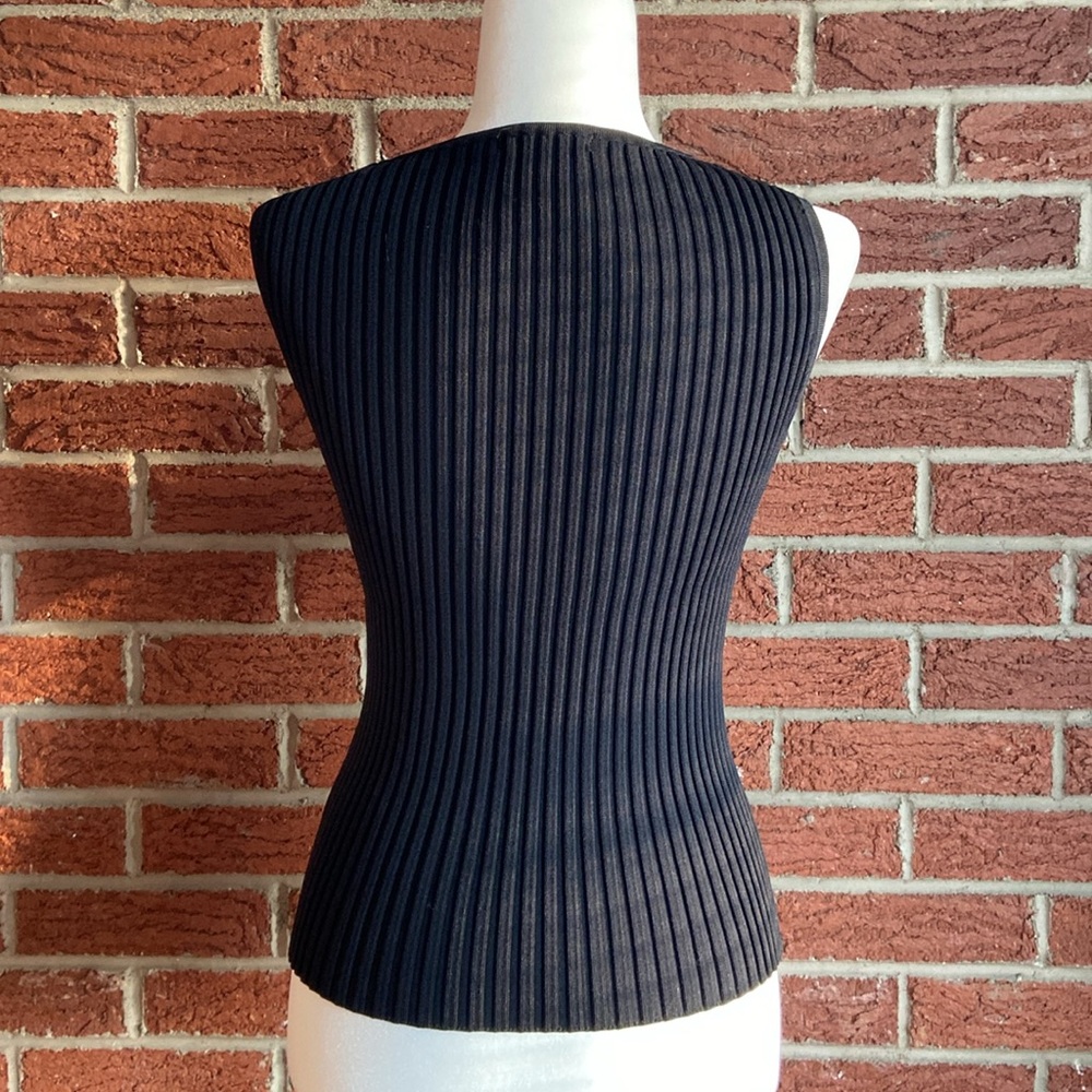 Black Ribbed Sleeveless Top S - Picture 2 of 4